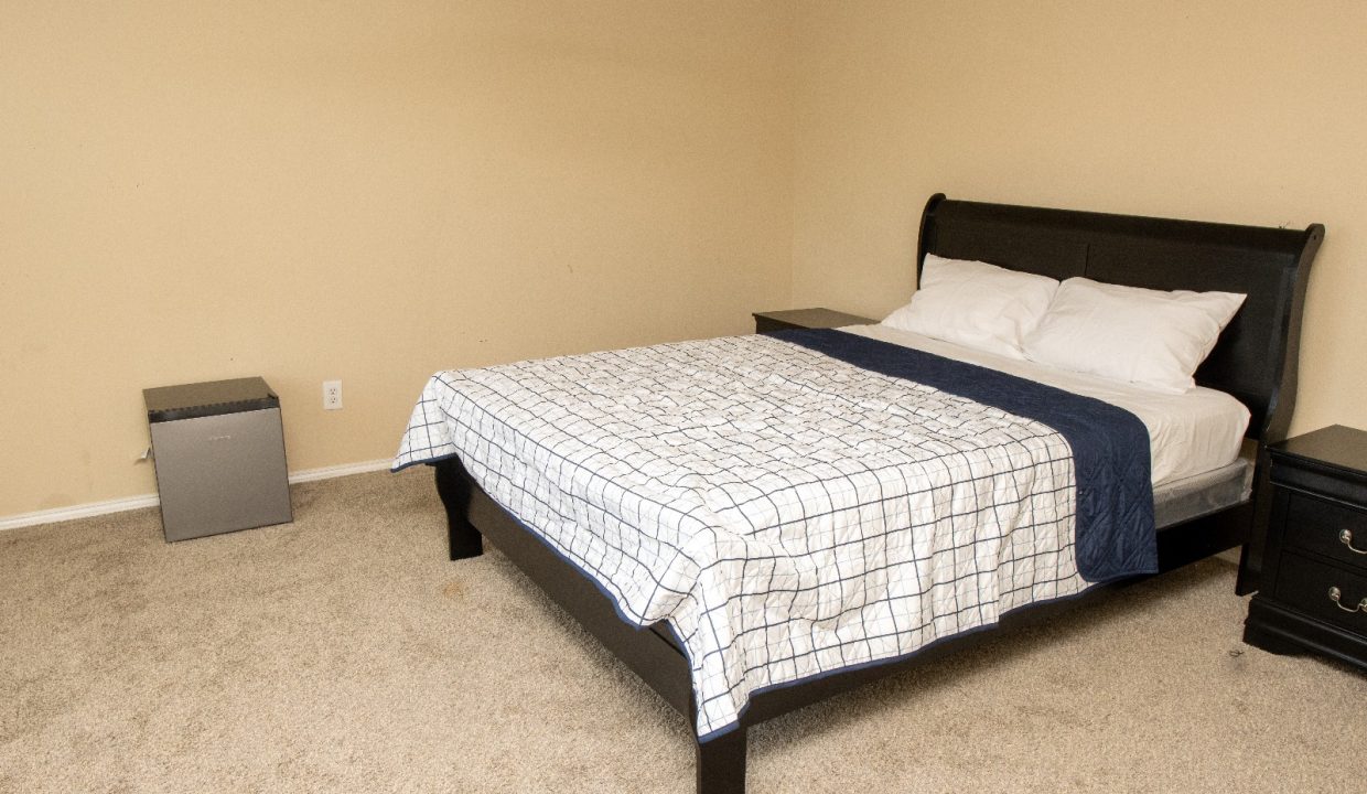 bed and fridge